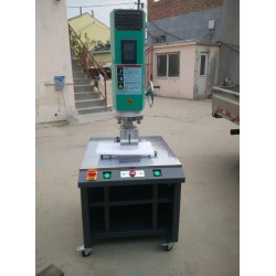 供應(yīng)JL-4200W自動追頻焊接機(jī)